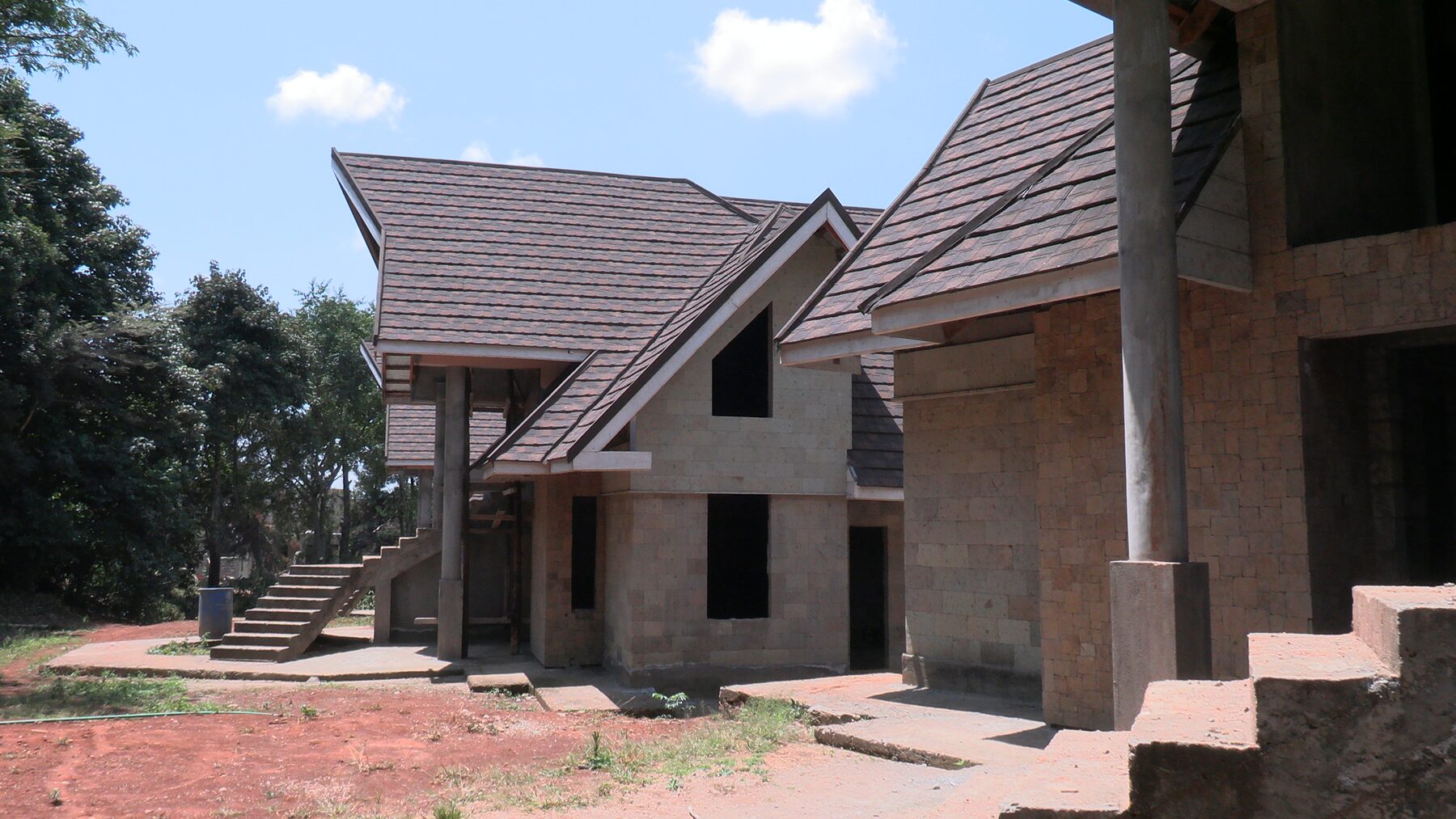 JD Building Services team on site reviewing a construction project
